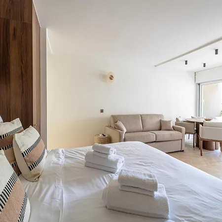 Elegant - Ac-4p - Appartement *